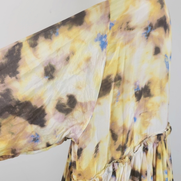 Krista Larson | Wearable Art | Button Up - Picture 9 of 16